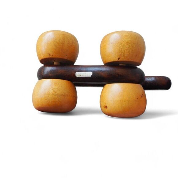 Vintage Vi-one Laboratories 1980's Wooden Toy Dog - Picture 5 of 6